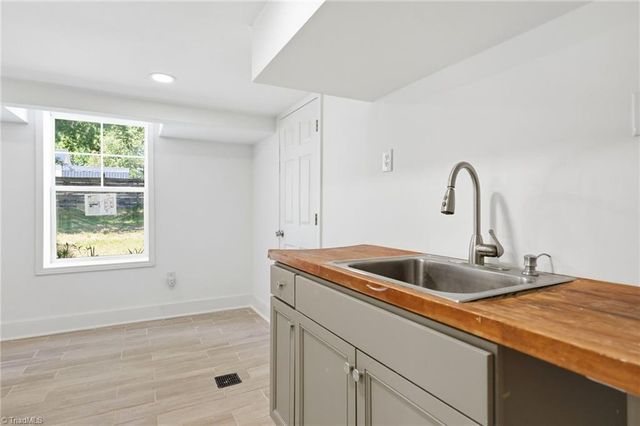 2399 Old Salisbury Road, Winston-salem, NC 27127