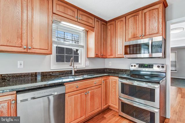 9539 JUSTIN LN, Manassas, VA 20110