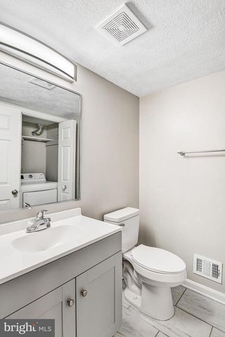 9539 JUSTIN LN, Manassas, VA 20110