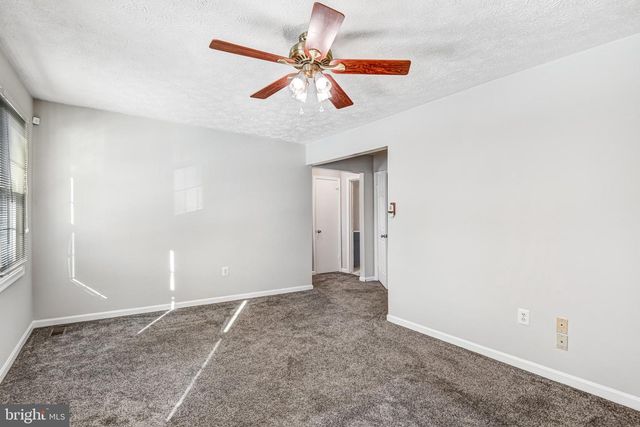 9539 JUSTIN LN, Manassas, VA 20110