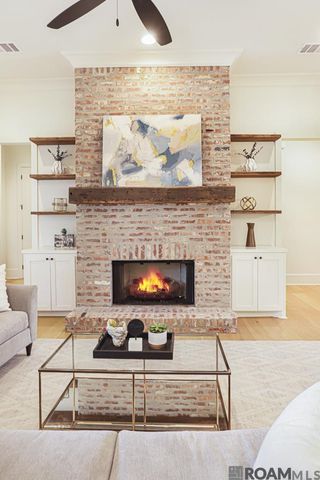 1114 Ivy Ct, Denham Springs, LA 70726