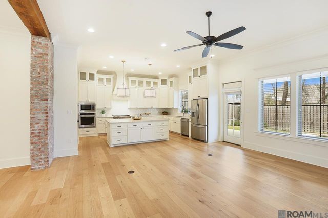 1114 Ivy Ct, Denham Springs, LA 70726