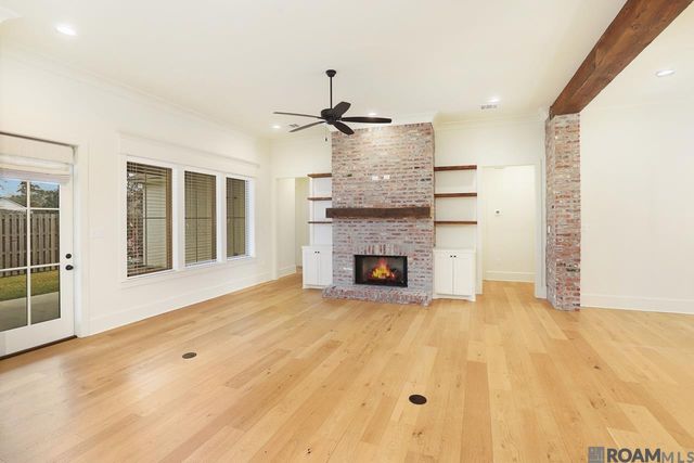 1114 Ivy Ct, Denham Springs, LA 70726