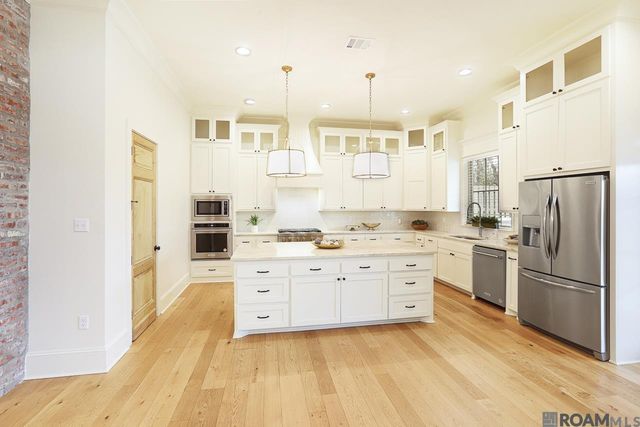 1114 Ivy Ct, Denham Springs, LA 70726