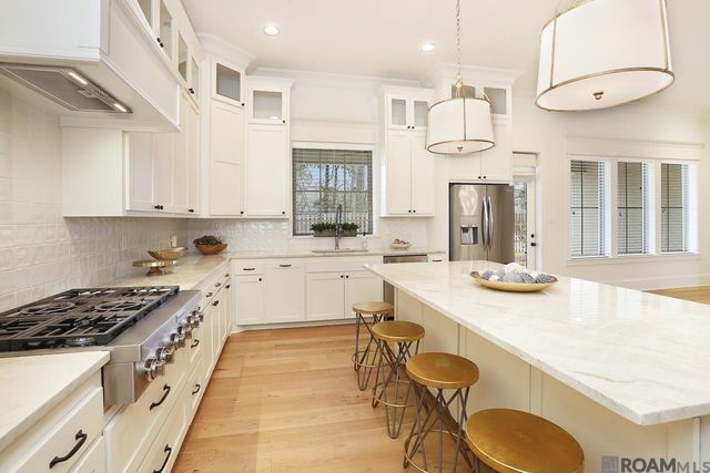 1114 Ivy Ct, Denham Springs, LA 70726