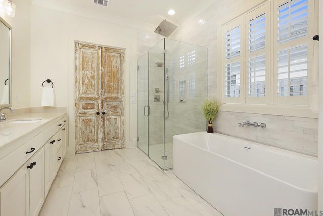 1114 Ivy Ct, Denham Springs, LA 70726