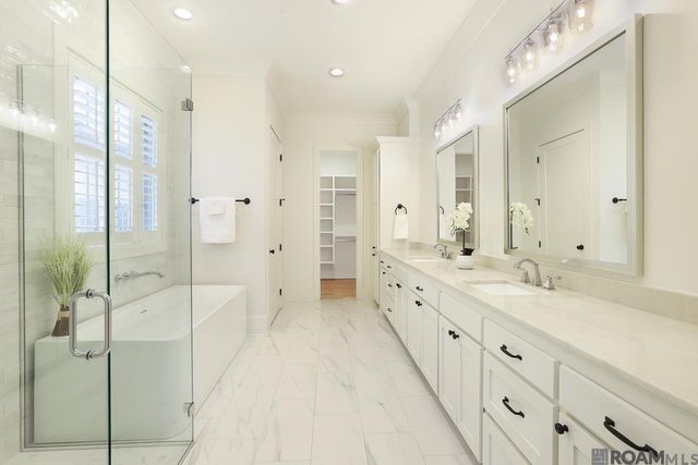 1114 Ivy Ct, Denham Springs, LA 70726