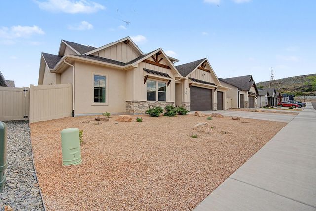 260 Maggie Drive, Grand Junction, CO 81503