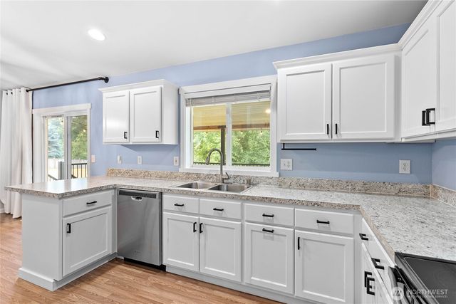 16518 135th Avenue NE, Arlington, WA 98223