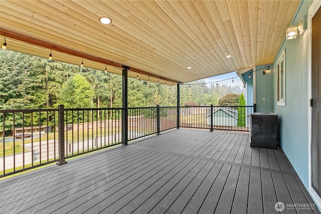 16518 135th Avenue NE, Arlington, WA 98223