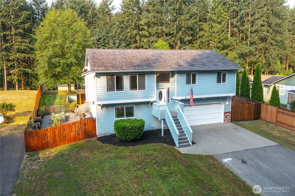 16518 135th Avenue NE, Arlington, WA 98223