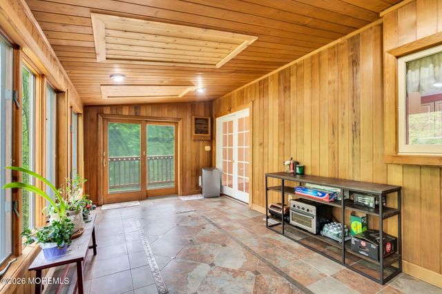 30 Mount Drive, Holmdel, NJ 07733