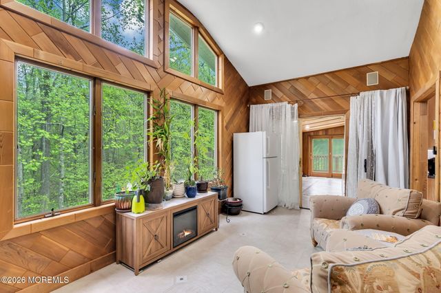 30 Mount Drive, Holmdel, NJ 07733