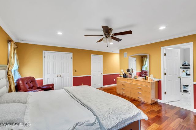30 Mount Drive, Holmdel, NJ 07733