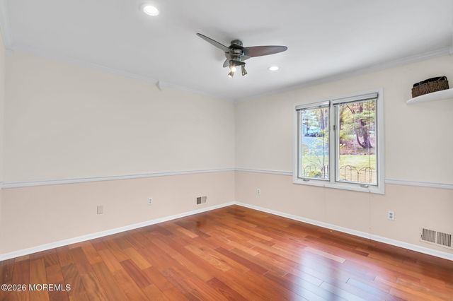 30 Mount Drive, Holmdel, NJ 07733