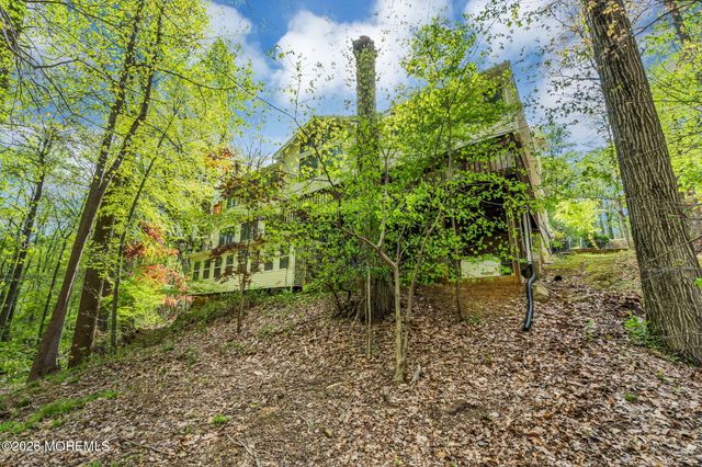 30 Mount Drive, Holmdel, NJ 07733