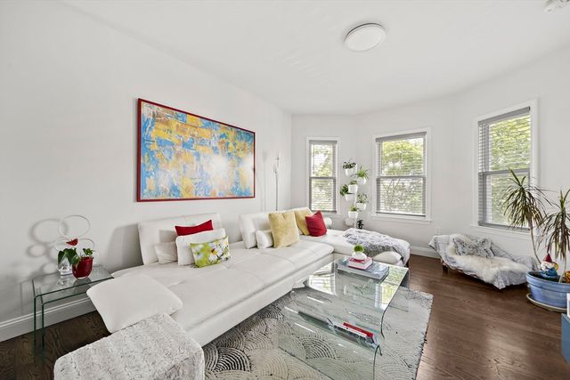 27 Whitten St 2, Boston, MA 02122