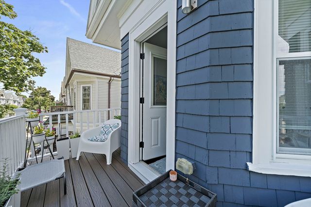 27 Whitten St 2, Boston, MA 02122