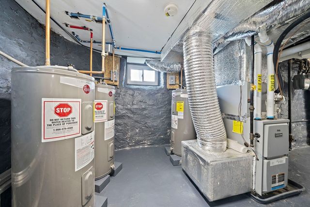 27 Whitten St 2, Boston, MA 02122