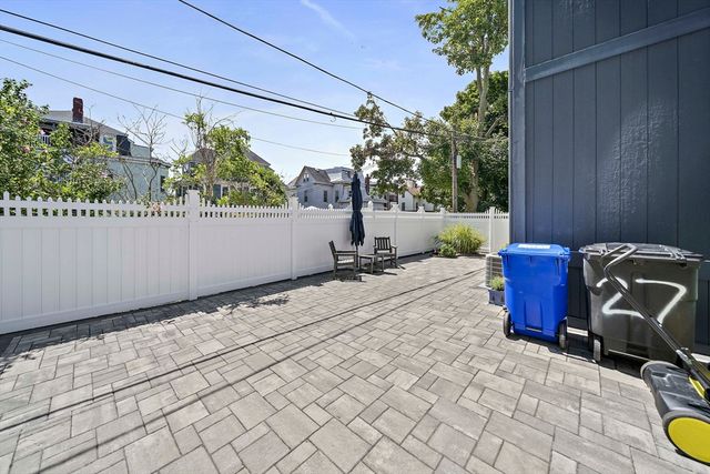 27 Whitten St 2, Boston, MA 02122