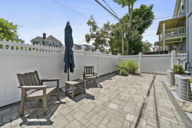 27 Whitten St 2, Boston, MA 02122