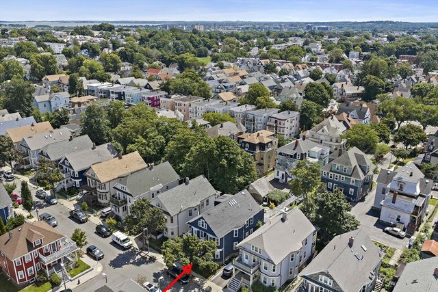 27 Whitten St 2, Boston, MA 02122