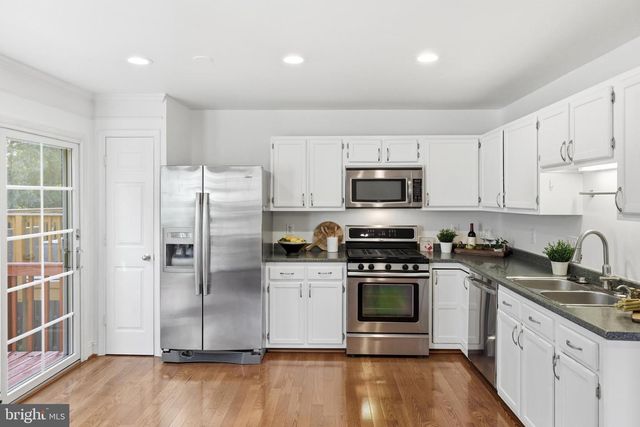 43790 LABURNUM SQ, Ashburn, VA 20147