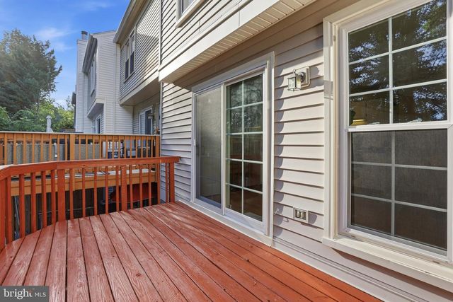 43790 LABURNUM SQ, Ashburn, VA 20147