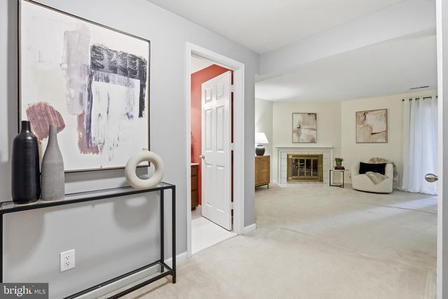 43790 LABURNUM SQ, Ashburn, VA 20147
