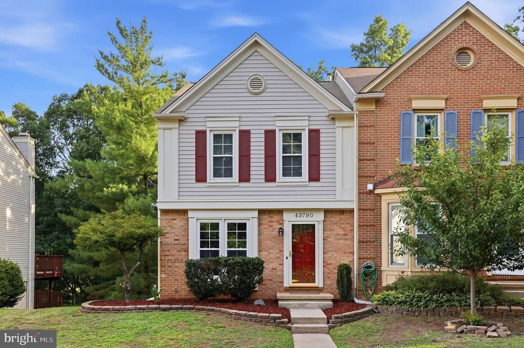 43790 LABURNUM SQ, Ashburn, VA 20147