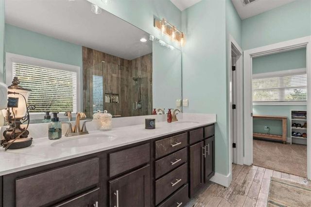 1233 Whooping Creek Road, Carrollton, GA 30116