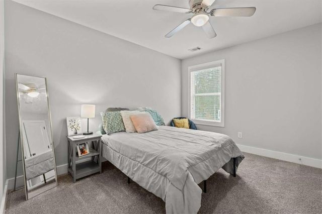 1233 Whooping Creek Road, Carrollton, GA 30116