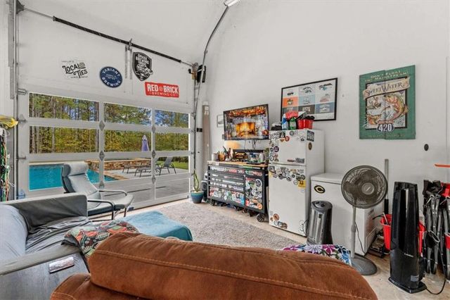 1233 Whooping Creek Road, Carrollton, GA 30116