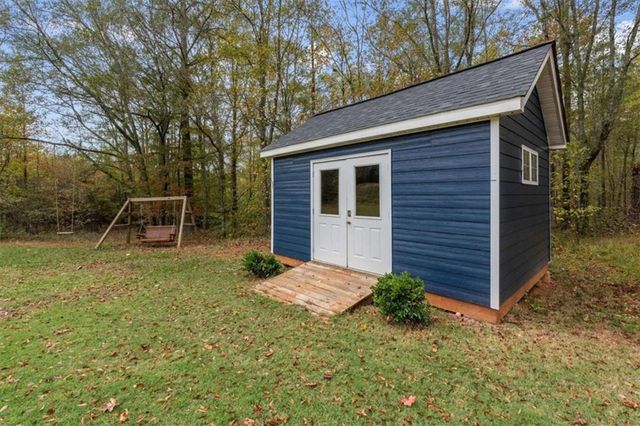 1233 Whooping Creek Road, Carrollton, GA 30116