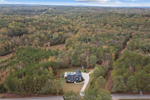 1233 Whooping Creek Road, Carrollton, GA 30116