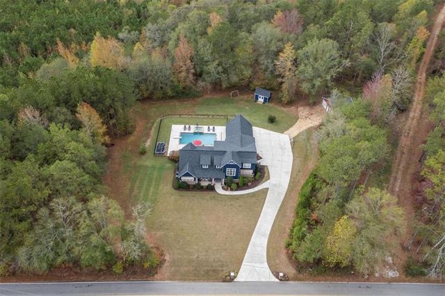 1233 Whooping Creek Road, Carrollton, GA 30116