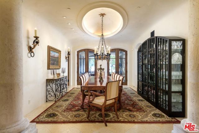 338 Toro Canyon Road, Carpinteria, CA 93013