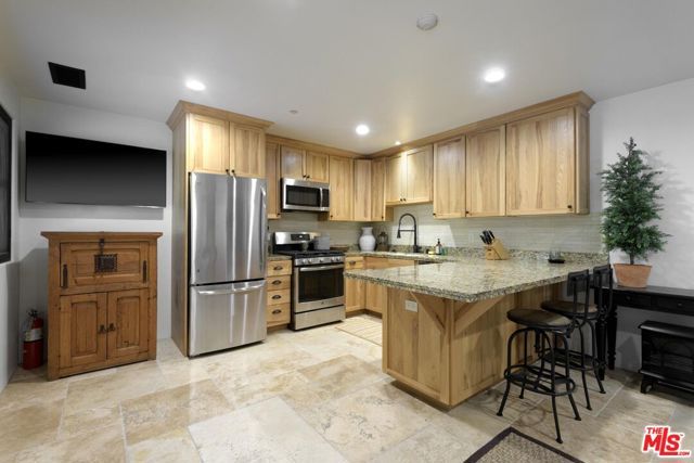 338 Toro Canyon Road, Carpinteria, CA 93013