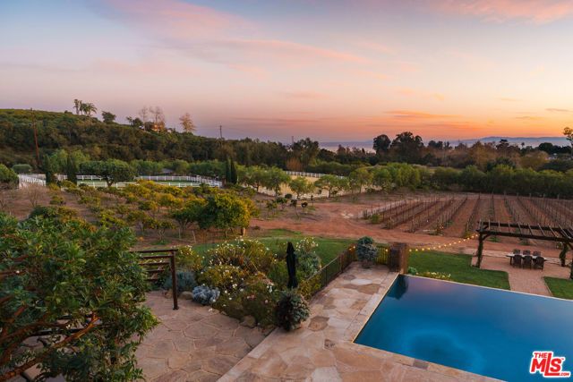 338 Toro Canyon Road, Carpinteria, CA 93013