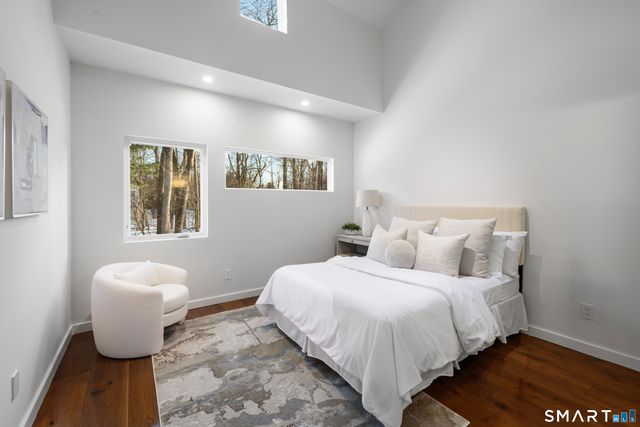 475 Fence Row Drive, Fairfield, CT 06824