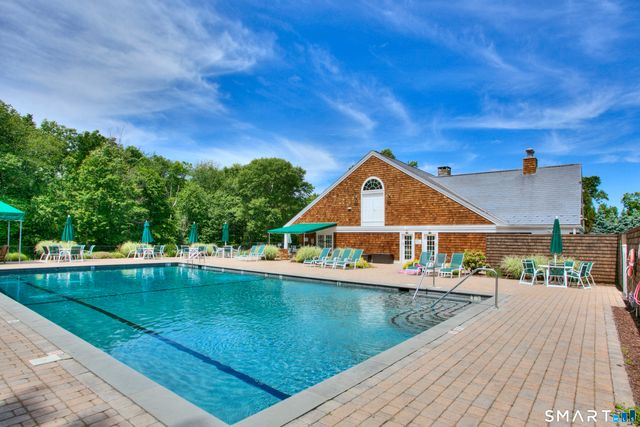 475 Fence Row Drive, Fairfield, CT 06824