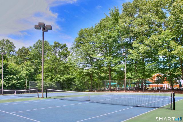 475 Fence Row Drive, Fairfield, CT 06824