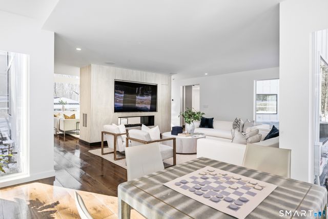 475 Fence Row Drive, Fairfield, CT 06824