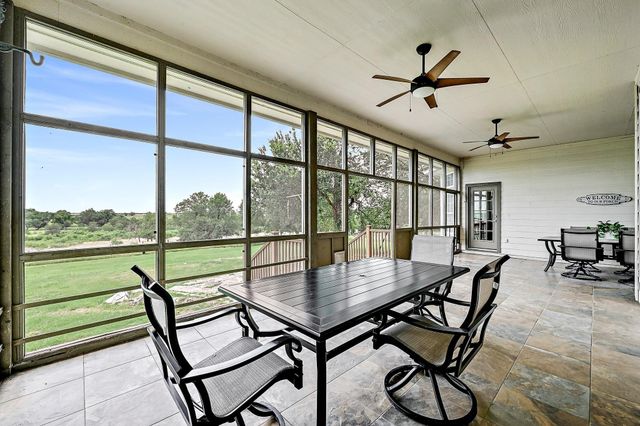 948 Upper Elgin River RD, Elgin, TX 78621