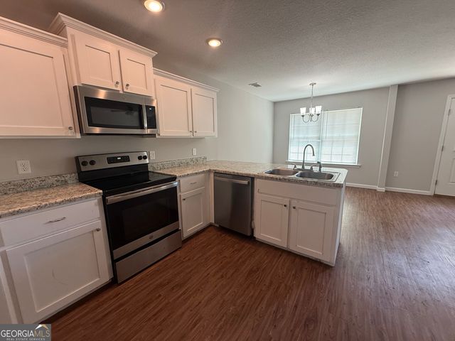 510 Acorn Lane, Statesboro, GA 30458