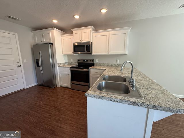 510 Acorn Lane, Statesboro, GA 30458