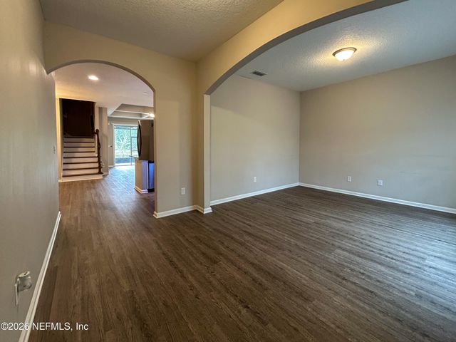 2734 COPPERWOOD Avenue, Orange Park, FL 32073