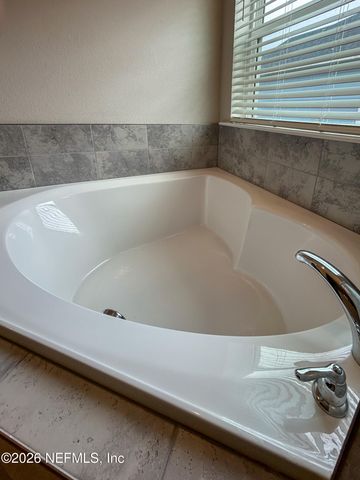 2734 COPPERWOOD Avenue, Orange Park, FL 32073