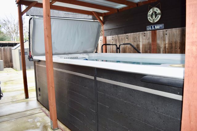 3934 E Willow Avenue, Visalia, CA 93292