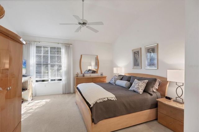 7621 WHITEBRIDGE GLEN, University Park, FL 34201